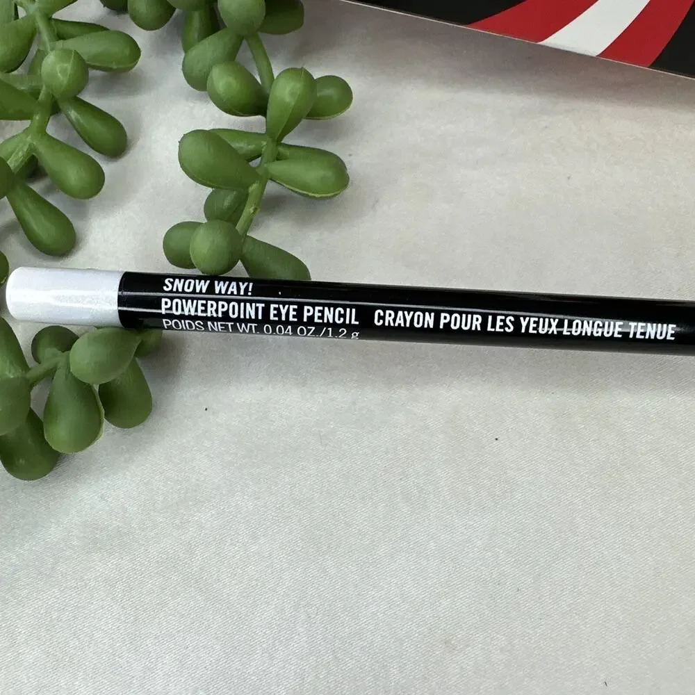 Mac Powerpoint Eye Pencil SNOW WAY! - Size 1.2 g / 0.04 Oz.
